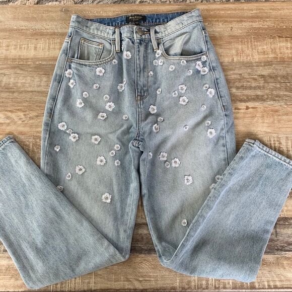 Juicy Couture High Rise Embellished Skinny Jean - Picture 6 of 6